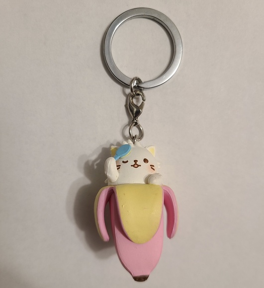 Funko Long-Haired Banana Cat Pocket Pop! Keychain - Picture 1 of 1